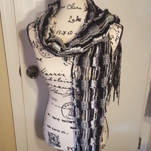 NWOT Beautiful Scarf